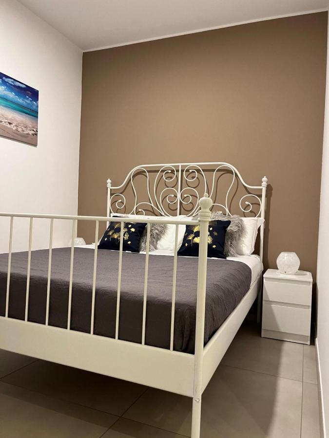 Apartments Ennio Top Class Bari Zewnętrze zdjęcie
