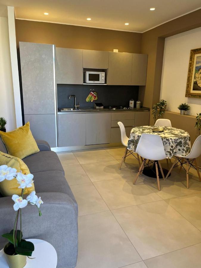 Apartments Ennio Top Class Bari Zewnętrze zdjęcie