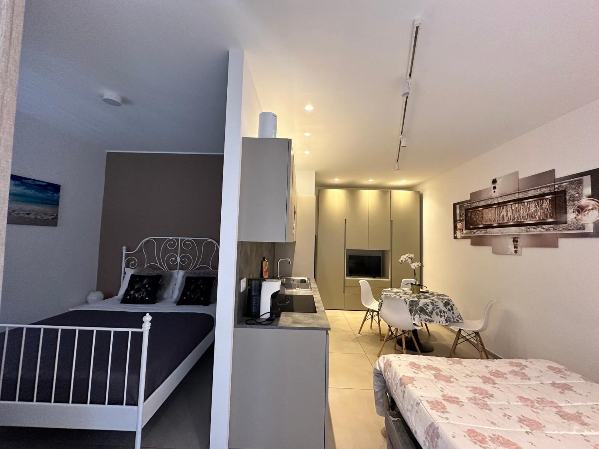 Apartments Ennio Top Class Bari Zewnętrze zdjęcie